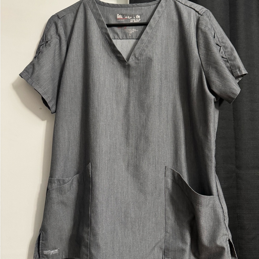 Grey's Anatomy Women's Gray V-Neck Scrub top